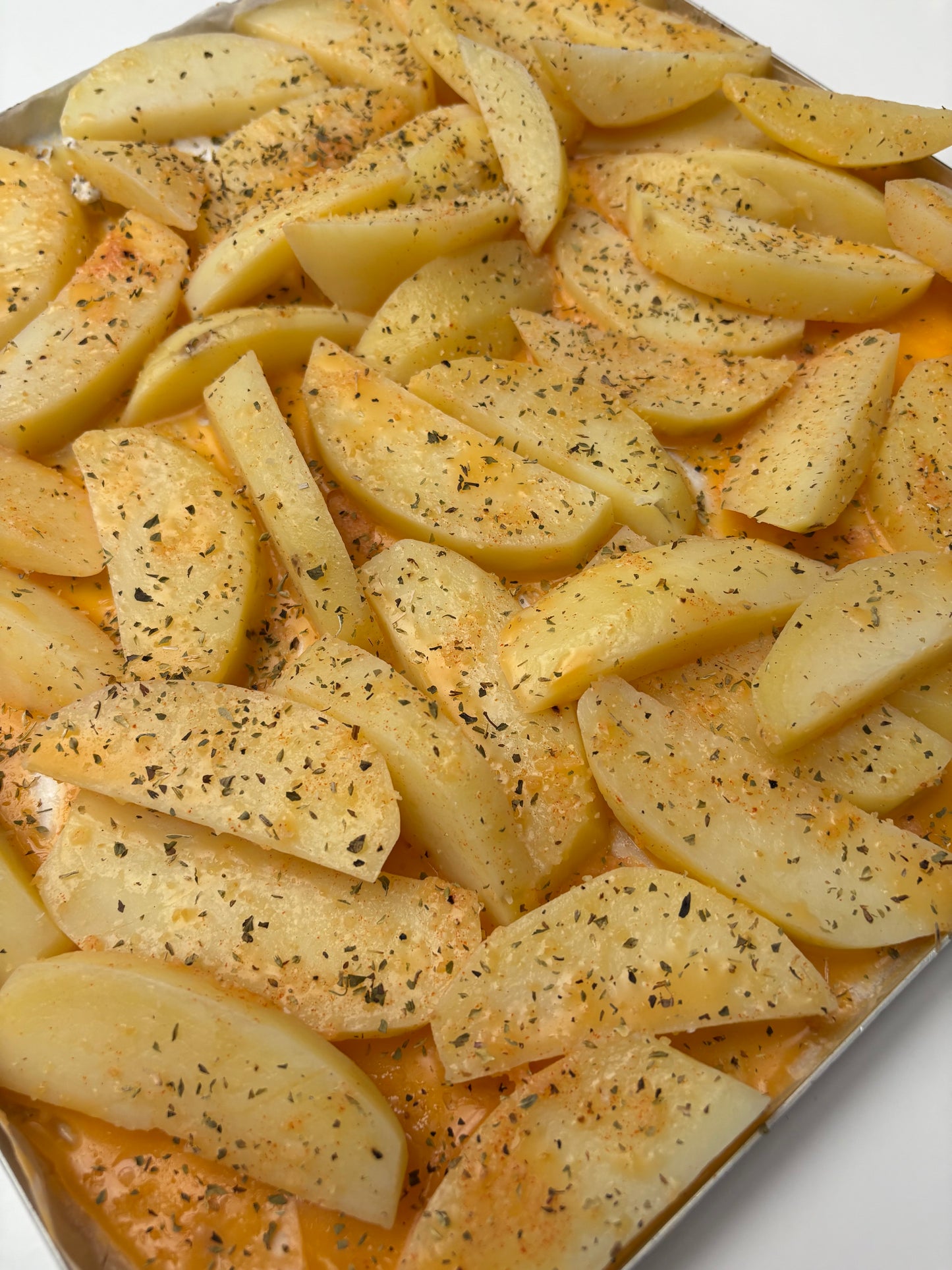 Oven baked sliders with homemade garlic wedges ❤️